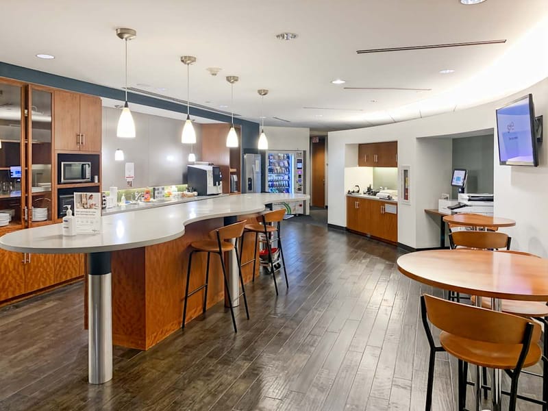 Regus - One Lincoln Center - 18W140 Butterfield Road - Oakbrook Terrace - Oak Brook - IL image 11