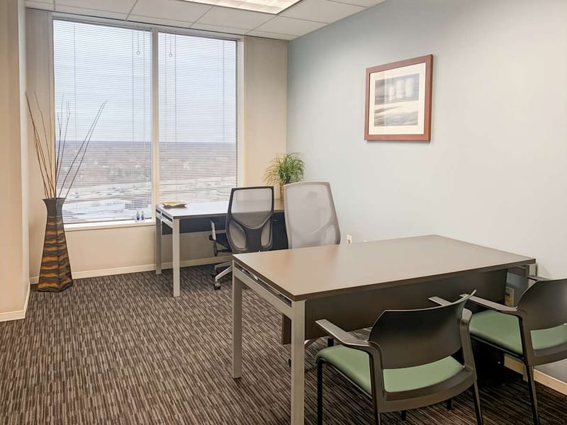 Regus - One Lincoln Center - 18W140 Butterfield Road - Oakbrook Terrace - Oak Brook - IL image 7