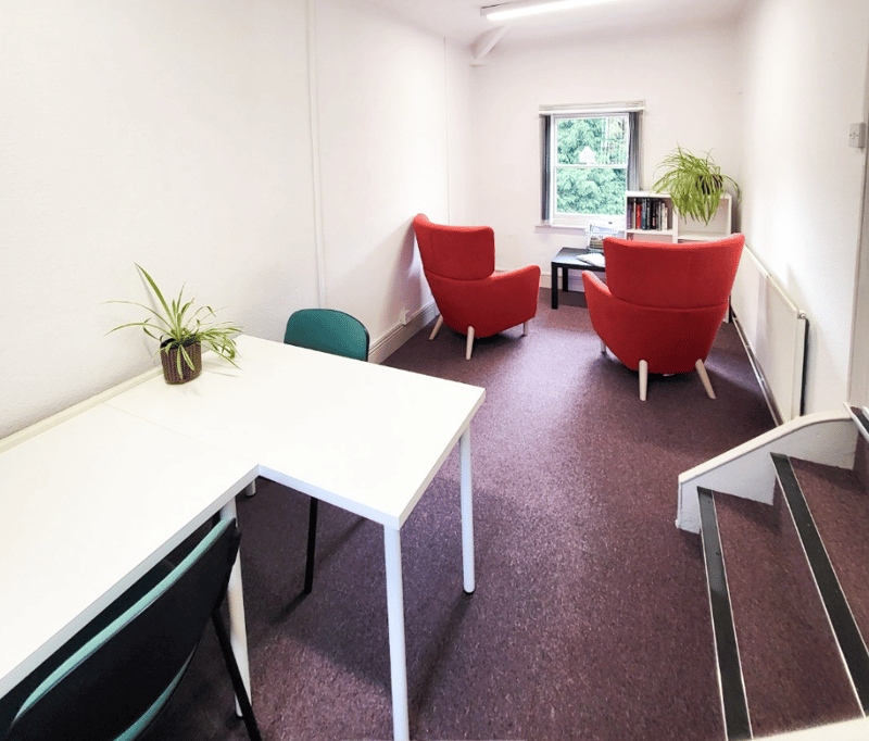 G T Collett Properties - Curzon St, DE14 - Burton upon Trent image 9