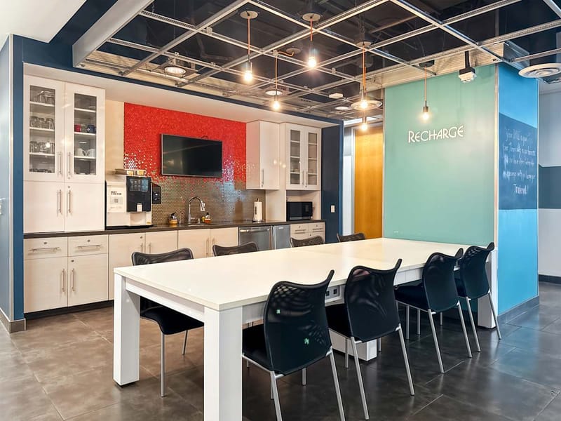 Regus - 12100 Wilshire Blvd - Brentwood - Los Angeles - CA image 6