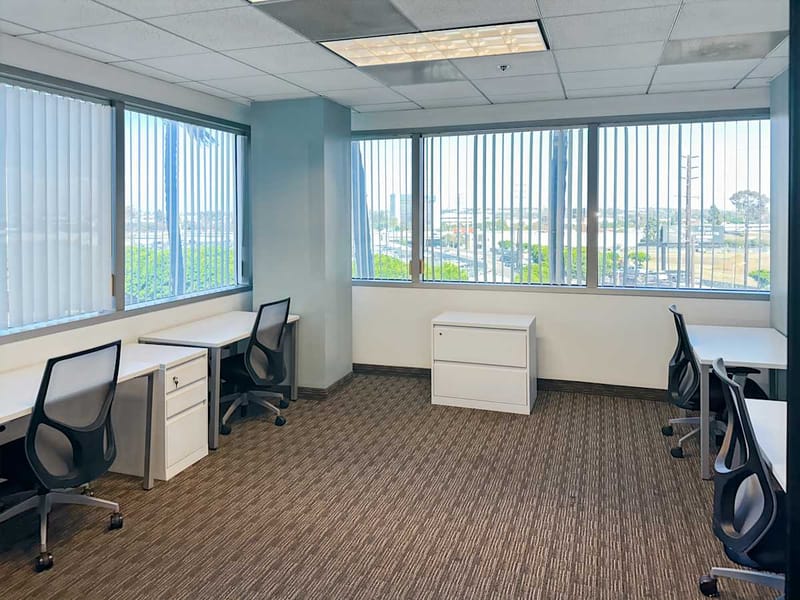 Regus - W. 190th St. - Gardena - Torrance - CA image 12