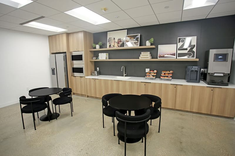 Premier Workspaces - BH2 - Beverly Hills - CA - 9701 Wilshire Blvd image 2