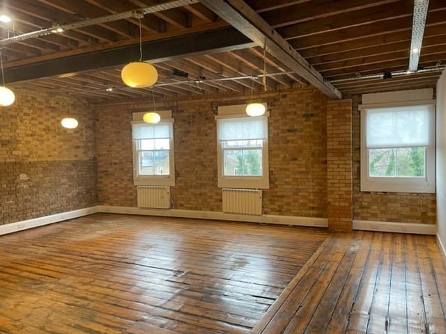 Hallmark Estates - (Managed 1,843 sq. ft) 2a Wrentham Ave, NW10 - Kensal Green image 2