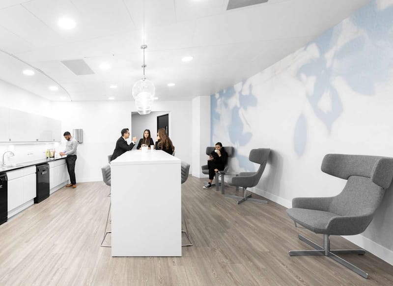 IWG (Signature) - The Gherkin - St Mary Axe, EC3 - Aldgate image 6