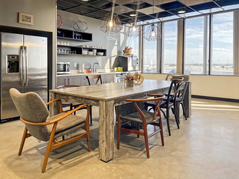 Regus - Commerce Corporate Center Workspace - 5800 S. Eastern Ave - Commerce - CA image 6