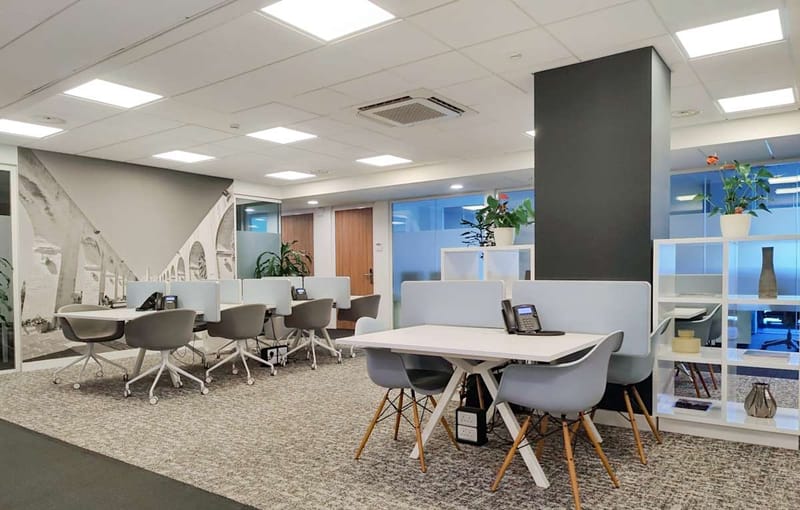 Regus - Dragonara Business Centre - Dragonara Road / Ball Street - St Julian's - Paceville image 11