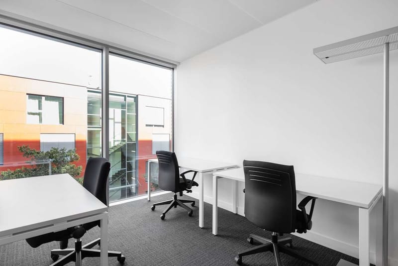 Regus - Lakeside Geneva Building - Chemin Jean-Baptiste Vandelle 3A - Versoix image 4