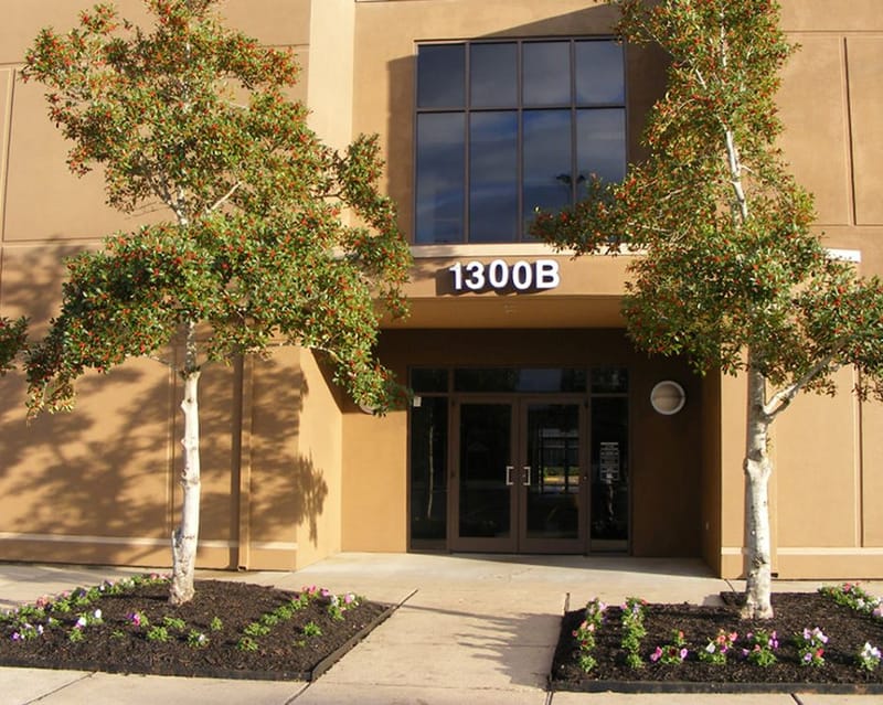 Boxer - 1300 Bay Area Blvd, Houston - TX image 2