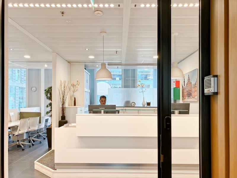 Regus - Amsterdam, WTC - Zuidplein 36 - Amsterdam, Netherlands image 4