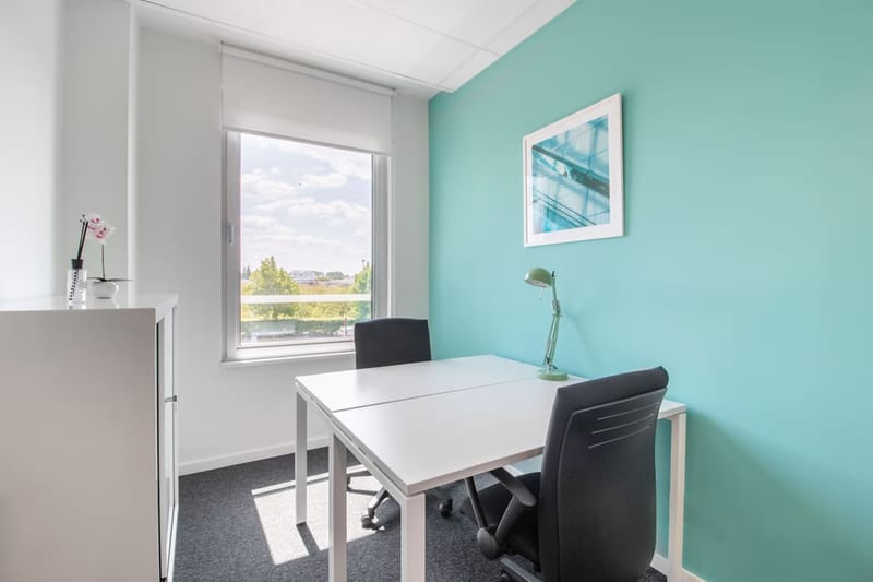 Regus - Accent Business Park - Kwadestraat 149 - Roeselare image 4
