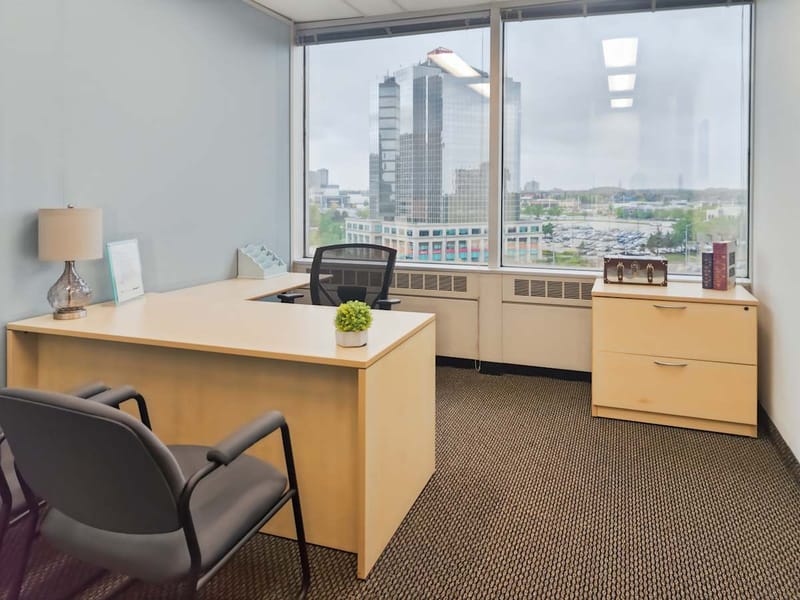 Regus - Robert Speck Parkway 2 - Mississauga, ON image 4