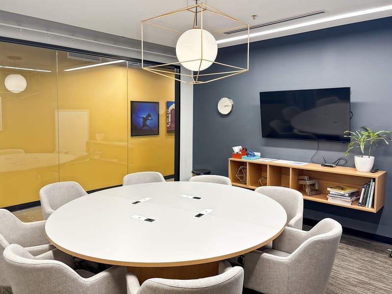 Spaces USA- Lindell Blvd , St. Louis image 9