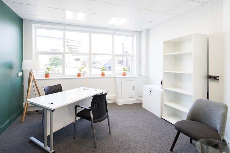 Bizspace - Oaklands Business Centre - Hooton Road, CH66 7NZ - Ellesmere Port image 2