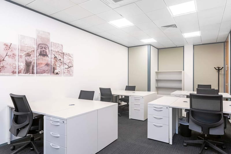 IWG (Regus) - Town Centre - Clarendon Road, RH1 - Redhill image 4