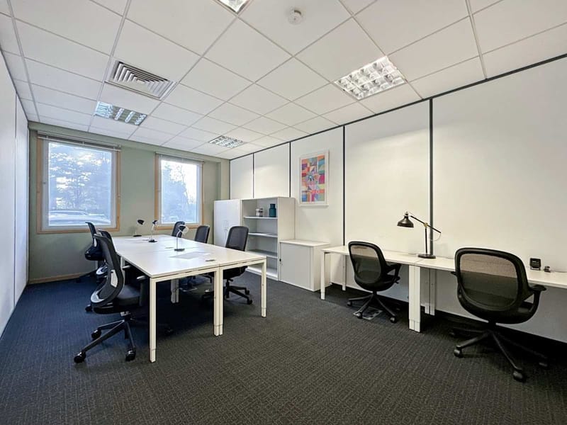 IWG (Regus) - Bath Rd, UB7 - Heathrow image 12