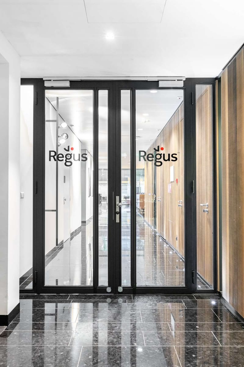 Regus - Amsterdam, Atrium - Strawinskylaan, Amsterdam image 7