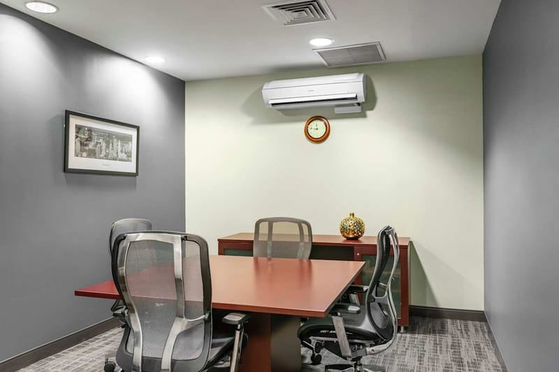 Regus - 445 Park Center - New York image 7