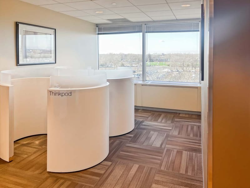 Regus - RXR Plaza- Uniondale image 12