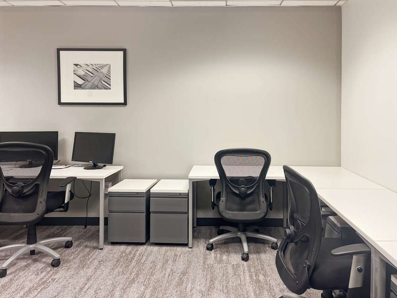 Regus - RXR Plaza- Uniondale image 8