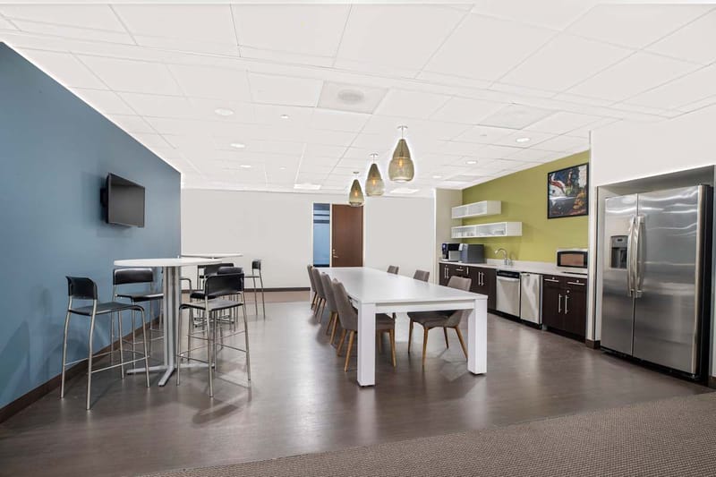 Regus - N. Michigan Ave - Chicago, IL image 6