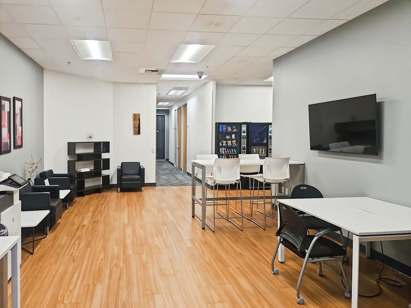 Regus - Waterside Center - 3200 E. Guasti Road - Ontario - CA image 12