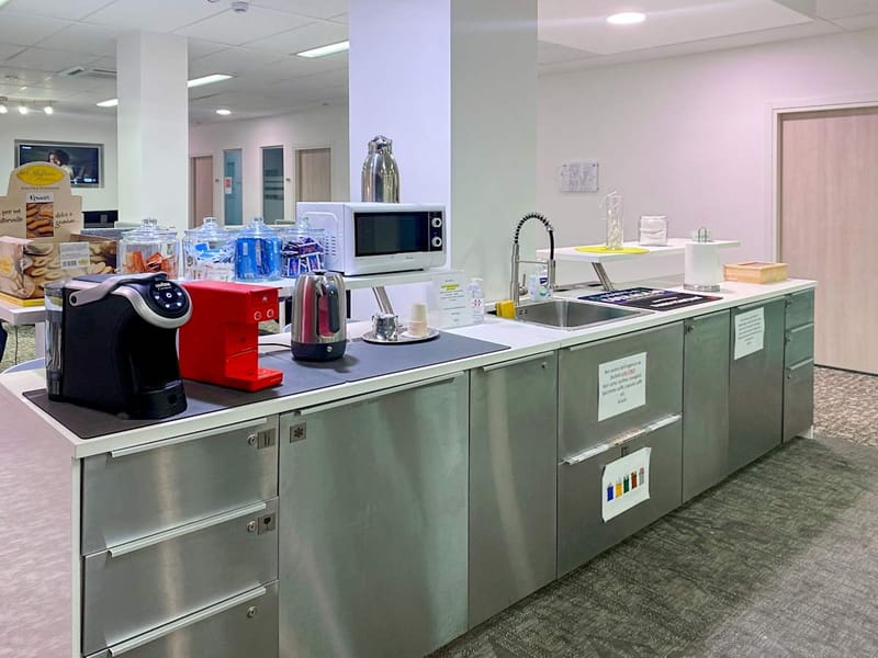 Regus - Genoa San Benigno - Via De Marini 16 - Genoa image 6
