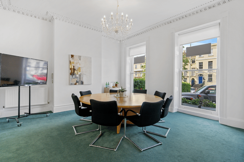 UBC - Harley House - 29 Cambray Place, GL50 - Cheltenham image 3