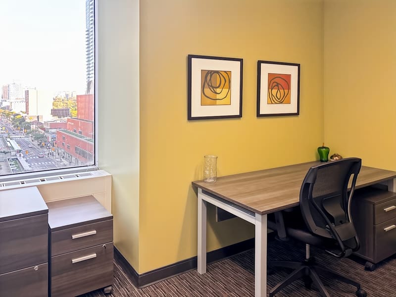 Regus - Bloor and Yonge - Bloor Street West - Toronto, ON image 7