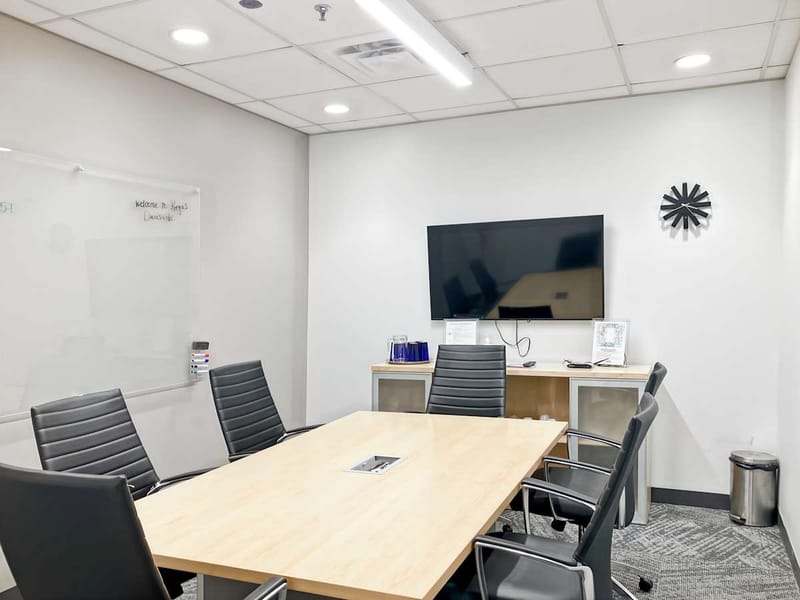 Regus - Davisville Centre - 1920 Yonge Street - Toronto image 4