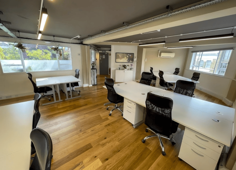 Proper Office  - Shoreditch Business Centre - 64 Great Eastern Street, EC - Hackney image 6
