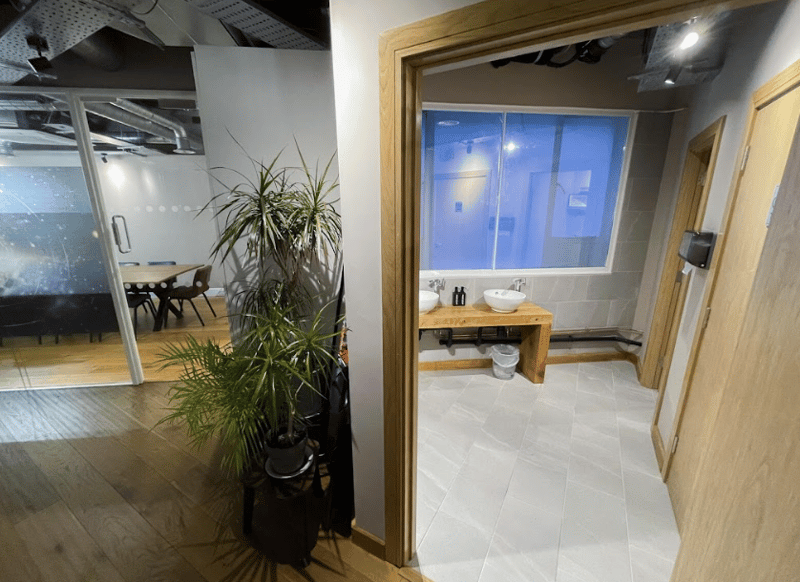 Proper Office  - Shoreditch Business Centre - 64 Great Eastern Street, EC - Hackney image 15