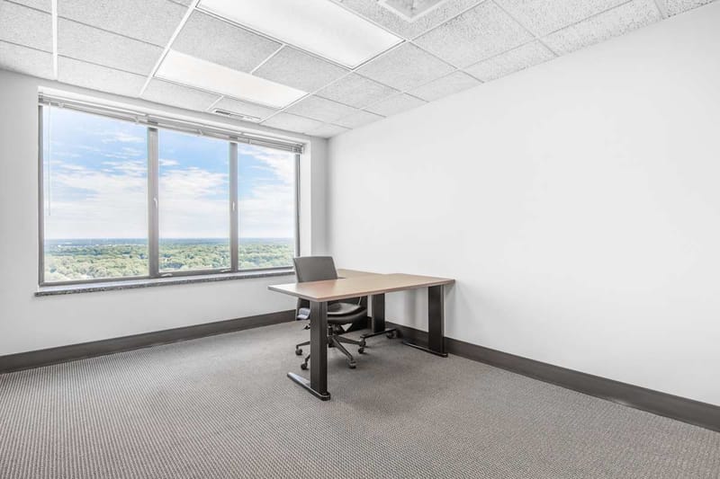 Regus - Clark Tower - Poplar Avenue - Memphis, TN image 4
