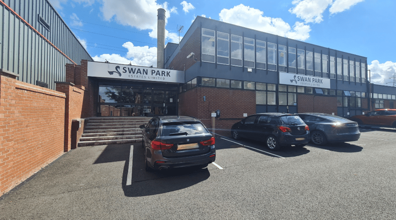 Swan Park Business Centre - Kettlebrook Road, B77 - Tamworth image 8