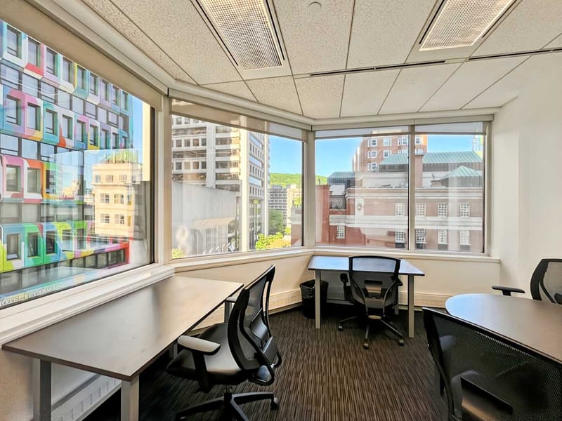 Regus - 2000 McGill College Ave - Montreal image 4