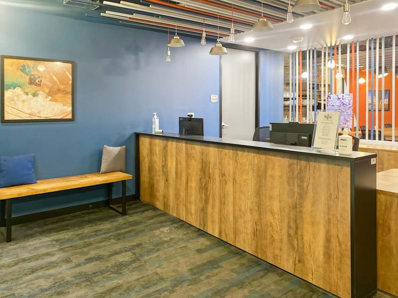 Regus - 1190B de Courchevel Street - Levis - QC image 14