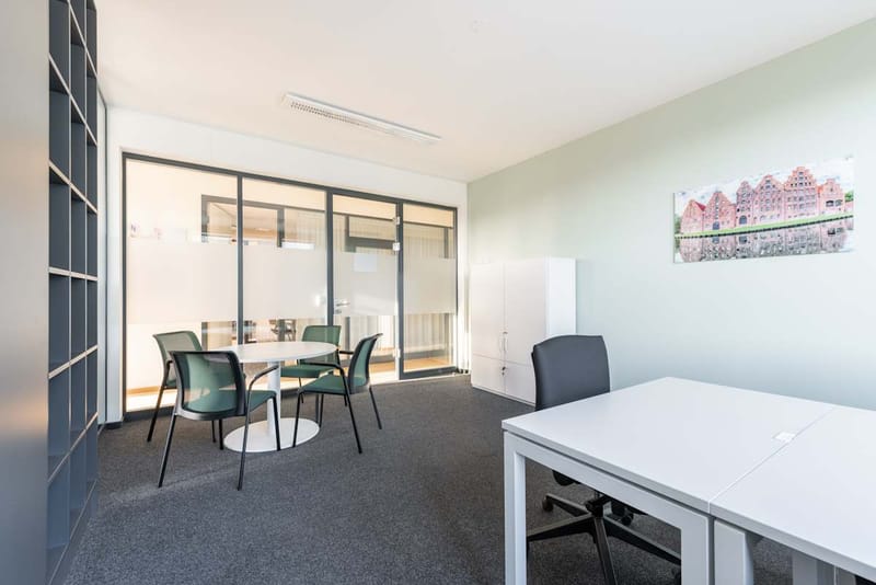 Regus - Maria-Goeppert Strasse 3 - Lubeck image 8