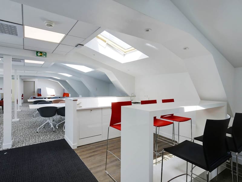 Regus - Gare du Nord - SNCF Station - 14 rue de Dunkerque - Paris image 6