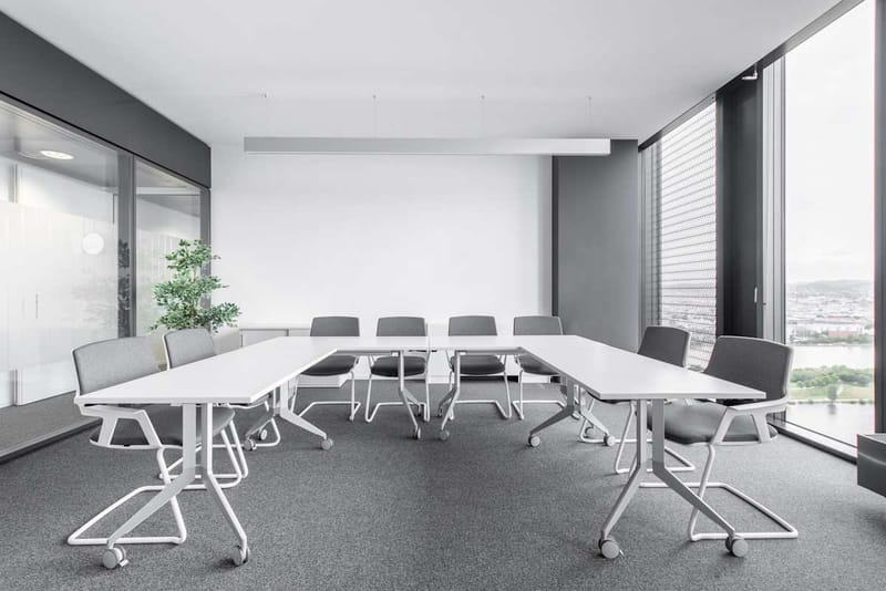 Regus - DC Tower - Donau-City-Strasse 7 - Vienna image 7