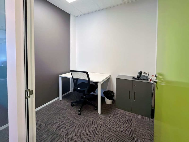 Regus - The Garden Office Park - 355 Scarborough Beach Road - Osborne Park - Perth image 7