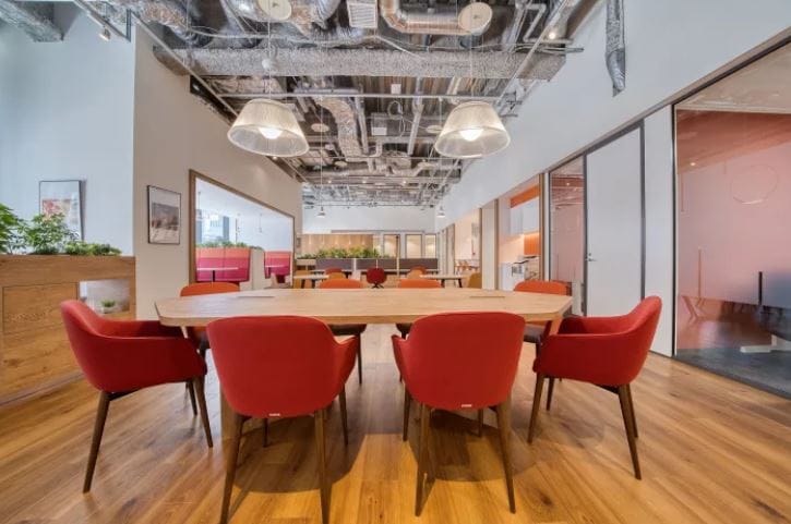 IWG (Regus) - Sukhumvit Hills - 1840 Sukhumvit Road, 10110 - Bangkok image 4