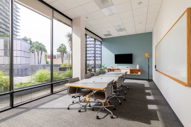 Spaces USA-1800 North Vine St, Los Angeles image 3