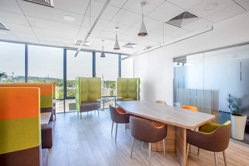 Regus - Silver Breeze Centre - 1V Pavla Tychyny Avenue - Kiev image 5