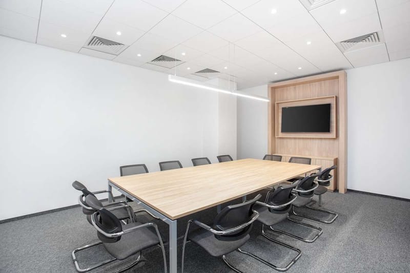 Regus - Silver Breeze Centre - 1V Pavla Tychyny Avenue - Kiev image 7