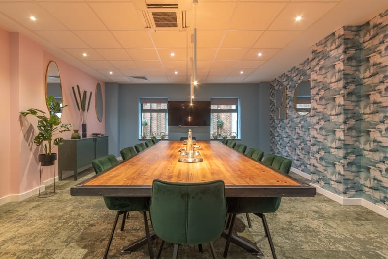 Podium Space Limited - Longcroft House, 2-8 Victoria Avenue, EC2M 4NS - Liverpool Street image 2