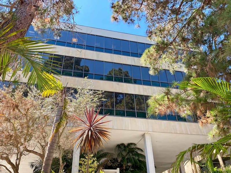 Regus - Twin Towers - Deep Valley Drive, Rolling Hills Estates - CA image 11
