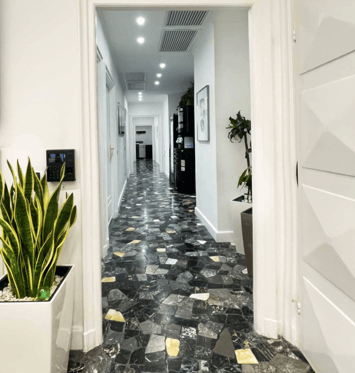 C.N.I. Business Center - 19 Piazza della Repubblica - Milan image 6