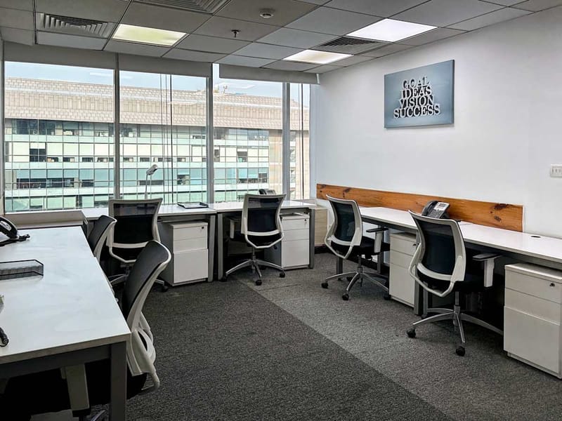 Regus - Delhi Rectangle, 1 Rectangle, Saket - New Delhi image 8