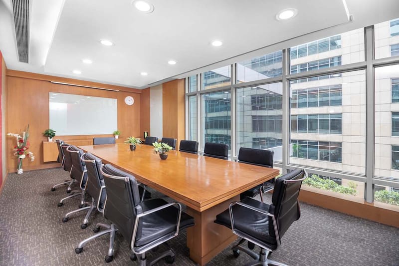 Regus - New Delhi Elegance, Mathura Road, Jasola - New Delhi image 3