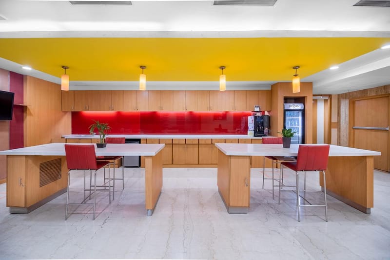 Regus - New Delhi Elegance, Mathura Road, Jasola - New Delhi image 6