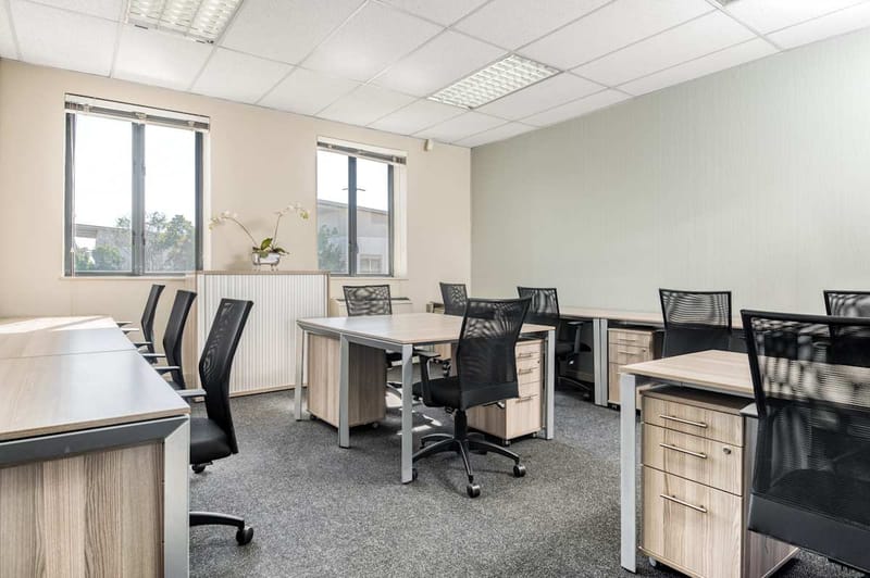 Regus - Wedgefield Office Park, 17 Muswell Rd South, Bryanston - Johannesburg image 6